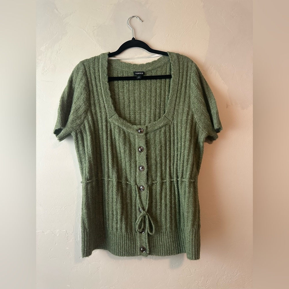 Torrid Button up sweater top